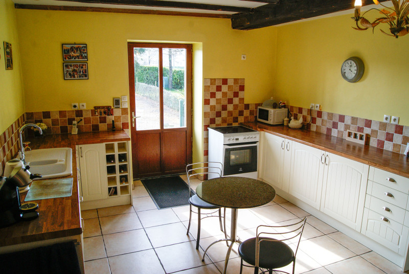 French property for sale in L'Absie, Deux-Sèvres - &#8364;197,950 - photo 6