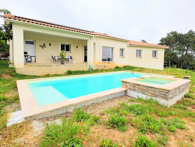 Maison à vendre à Puch-d'Agenais, Lot-et-Garonne, Aquitaine, avec Leggett Immobilier