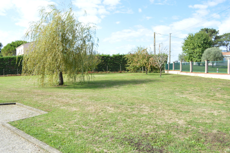 French property for sale in Le Mas-d'Agenais, Lot-et-Garonne - €360,400 - photo 9