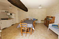 Maison à vendre à Saint-Martin-des-Fontaines, Vendée - 480.000 € - photo 8