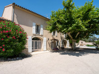 French property, houses and homes for sale in Saint-Saturnin-lès-Avignon Vaucluse Provence_Cote_d_Azur