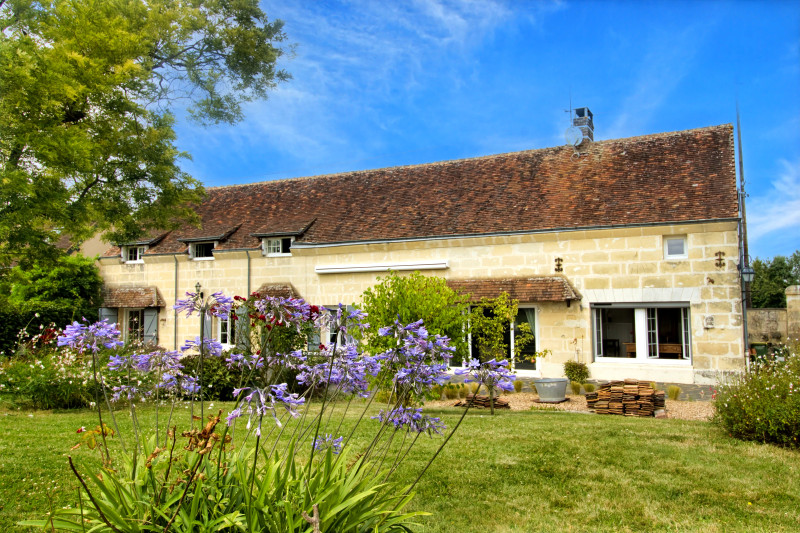 French property for sale in Couture-sur-Loir, Loir-et-Cher - €295,000 - photo 1