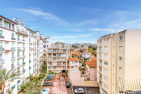 Appartement à vendre à Antibes, Alpes-Maritimes - 550.000 € - photo 2
