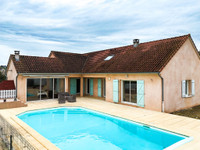 Maison à vendre à Saint-Pantaléon-de-Larche, Corrèze - 345.000 € - photo 1