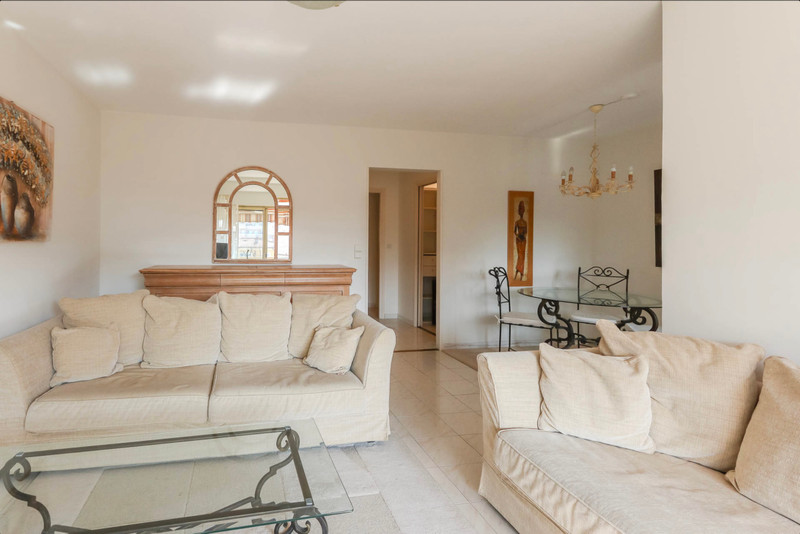 French property for sale in Menton, Alpes-Maritimes - €740,000 - photo 5
