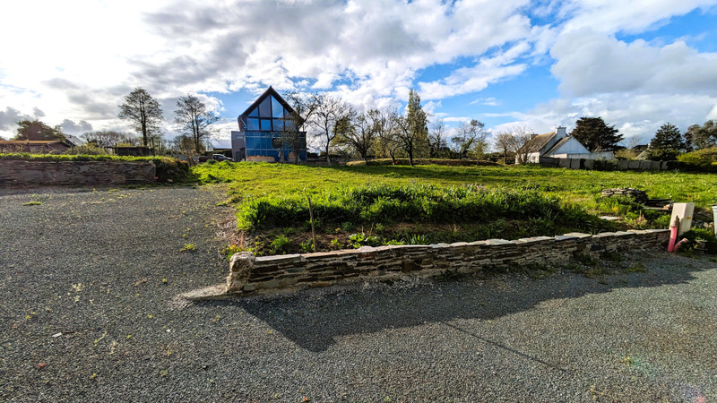 French property for sale in Locquirec, Finistère - €111,800 - photo 5