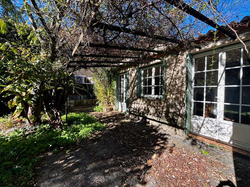 French property for sale in Bagnols-sur-Cèze, Gard - €255,000 - photo 9