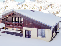 Chalet à vendre à La Plagne Tarentaise, Savoie - 1 950 000 € - photo 2