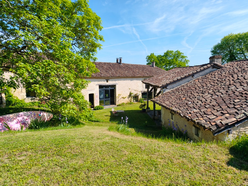 French property for sale in Vallereuil, Dordogne - €895,700 - photo 1