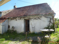 Maison à vendre à Saint-Léger-Bridereix, Creuse - 37.600 € - photo 6