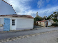 Maison à vendre à Talmont-Saint-Hilaire, Vendée - 150 000 € - photo 1