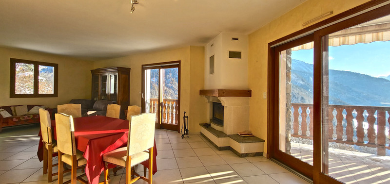 French property for sale in Vaujany, Isère - €850,000 - photo 4