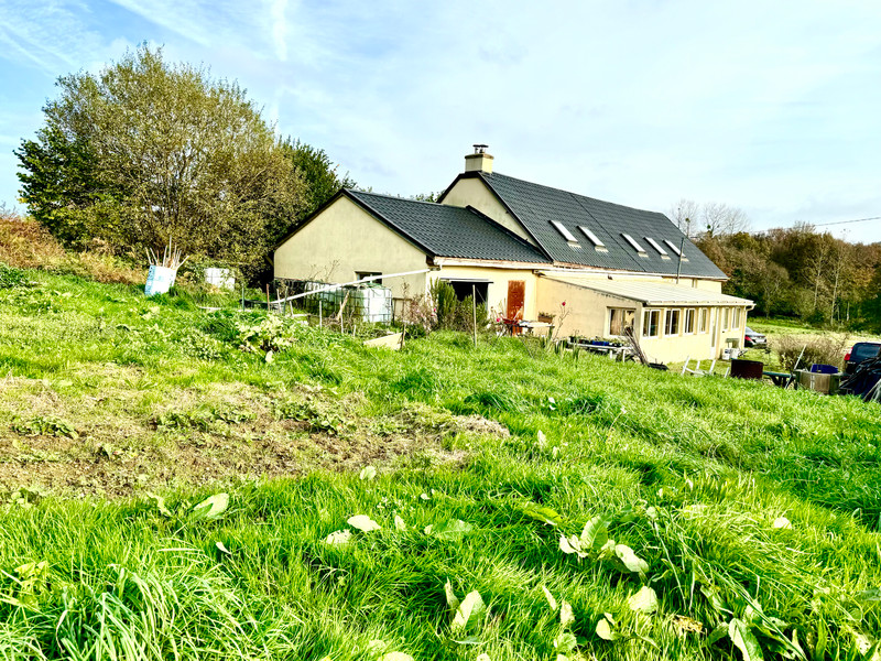 French property for sale in Grâce-Uzel, Côtes-d'Armor - €192,000 - photo 1