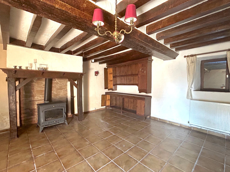 French property for sale in Blandouet-Saint Jean, Mayenne - €140,000 - photo 1