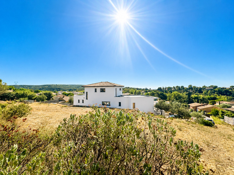 French property for sale in Neffiès, Hérault - €619,500 - photo 2