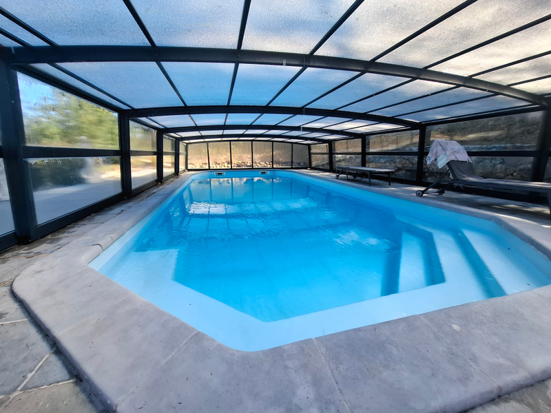 French property for sale in La Verdière, Var - €630,000 - photo 1