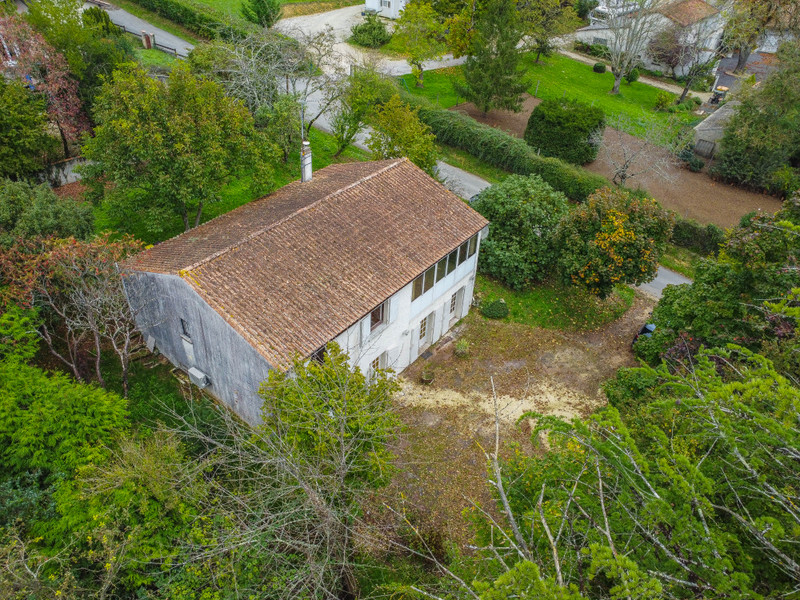 Maison à vendre à Angoulême, Charente - 182.500 € - photo 1
