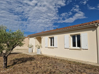 Propriété à vendre à Nersac, Charente - 196 100 € - photo n°2