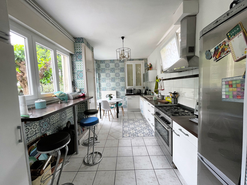 French property for sale in Agen, Lot-et-Garonne - €328,600 - photo 7