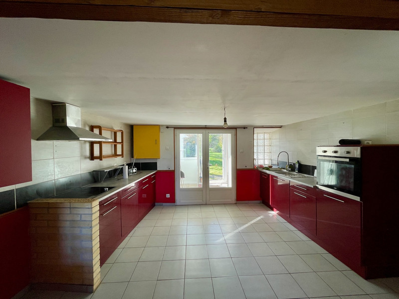 French property for sale in Champagnac-la-Rivière, Haute-Vienne - €109,000 - photo 3