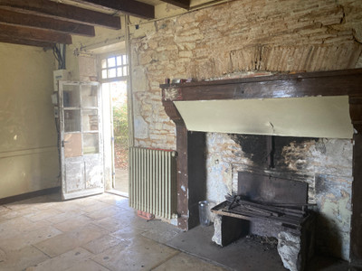 French property for sale in Payroux, Vienne - €119,900 - photo 8