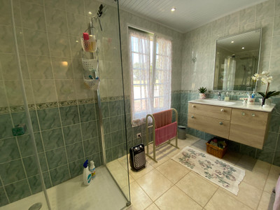 French property for sale in Golleville, Manche - €295,700 - photo 7