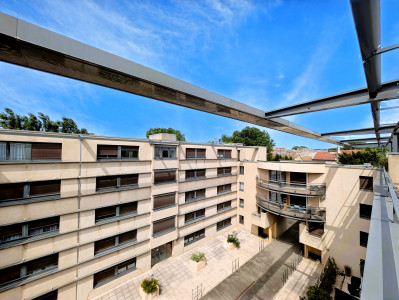 French property for sale in Avignon, Vaucluse - €186,000 - photo 7