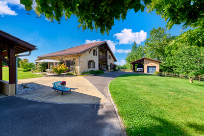 house for sale in Landes