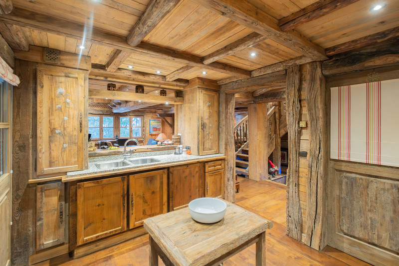 Ski property for sale in Megeve - €4,600,000 - photo 4