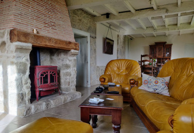 French property for sale in Monbahus, Lot-et-Garonne - €290,000 - photo 9