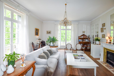French property for sale in La Rochelle, Charente-Maritime - €1,590,000 - photo 2