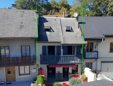 French property for sale in Bassens, Savoie - €399,000 - photo 9
