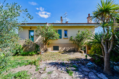 French property for sale in Pouillon, Landes - €260,000 - photo 10