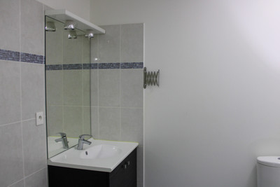 French property for sale in Hyères, Var - €159,000 - photo 5