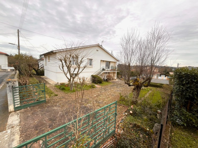 French property for sale in Auch, Gers - €220,000 - photo 12