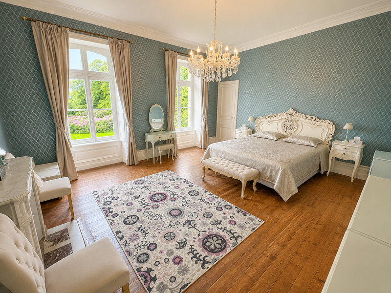 French property for sale in Teurthéville-Hague, Manche - €1,500,000 - photo 7