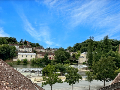 French property for sale in Le Blanc, Indre - €60,500 - photo 2
