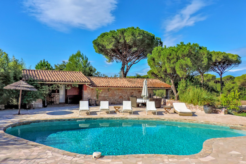 French property for sale in Vidauban, Var - photo 4