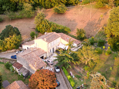 French property for sale in Fronsac, Gironde - €656,250 - photo 3
