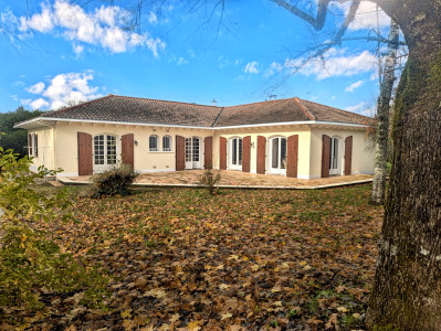 house for sale in Charente