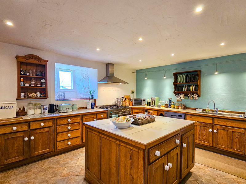 French property for sale in Bon Repos sur Blavet, Côtes-d'Armor - €415,000 - photo 5