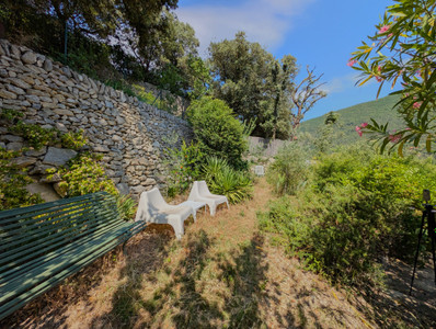 French property for sale in Nyons, Drôme - €400,000 - photo 9