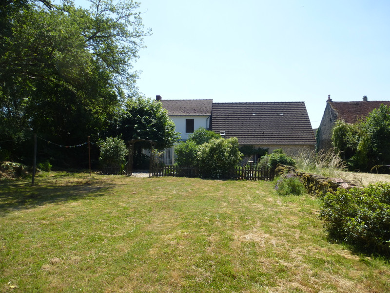 French property for sale in Lafat, Creuse - €130,800 - photo 1