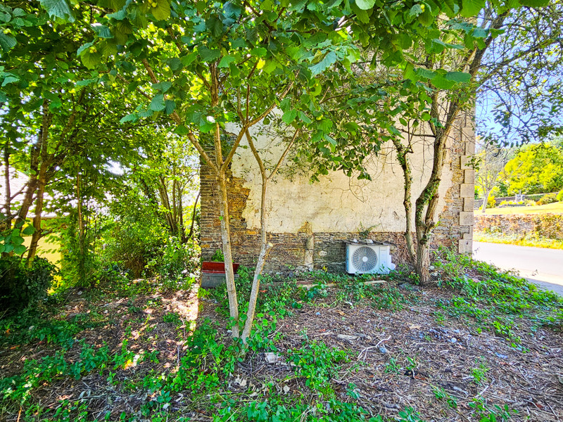 French property for sale in Caurel, Côtes-d'Armor - €46,000 - photo 9