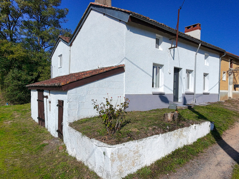 French property for sale in Adriers, Vienne - €119,900 - photo 14