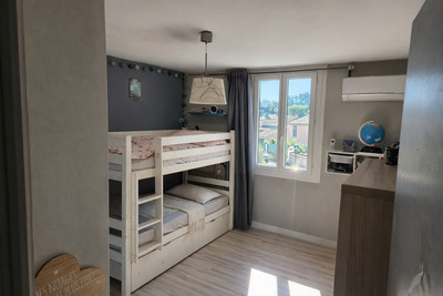 French property for sale in Tresques, Gard - €299,000 - photo 5