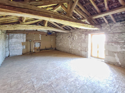 French property for sale in Sérigny, Vienne - €234,000 - photo 9