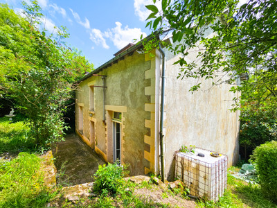 French property for sale in Rohan, Morbihan - €87,000 - photo 9