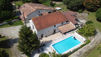 Maison à vendre à Chillac, Charente - 381 600 € - photo 9