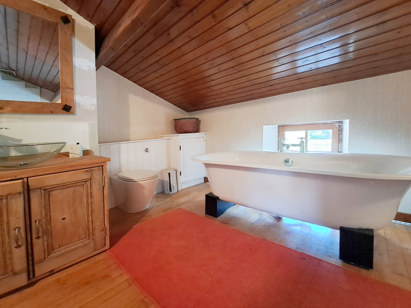 French property for sale in Chef-Boutonne, Deux-Sèvres - €278,200 - photo 11